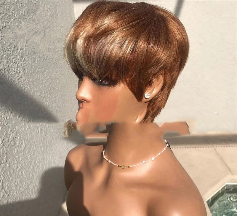 Peluca Corta con Reflejos Dorados y Marrones – Look Natural